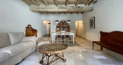 MAISONETTE: country cottage in Soresina (Cr), in a former monastery from the 1600s