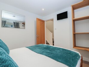 2 bedrooms, individually decorated, individually furnished, free WiFi - 6 Hallin Fell (Penrith)