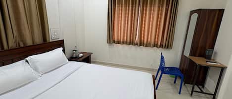 Deluxe Double Room, City View | Free WiFi