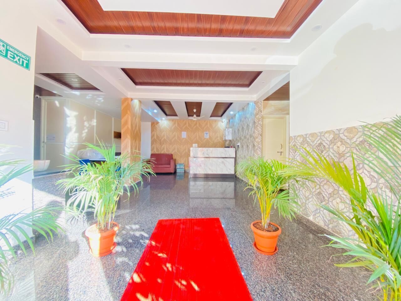 Deluxe Double Room, City View | Lobby