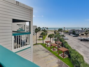 Terrace/patio - Casa Del Mar 394 | Coastal Condo w/ Private Balcony & Ocean Views (Galveston)