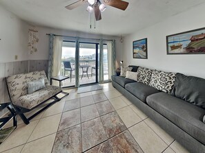 Smart TV - Casa Del Mar 394 | Coastal Condo w/ Private Balcony & Ocean Views (Galveston)
