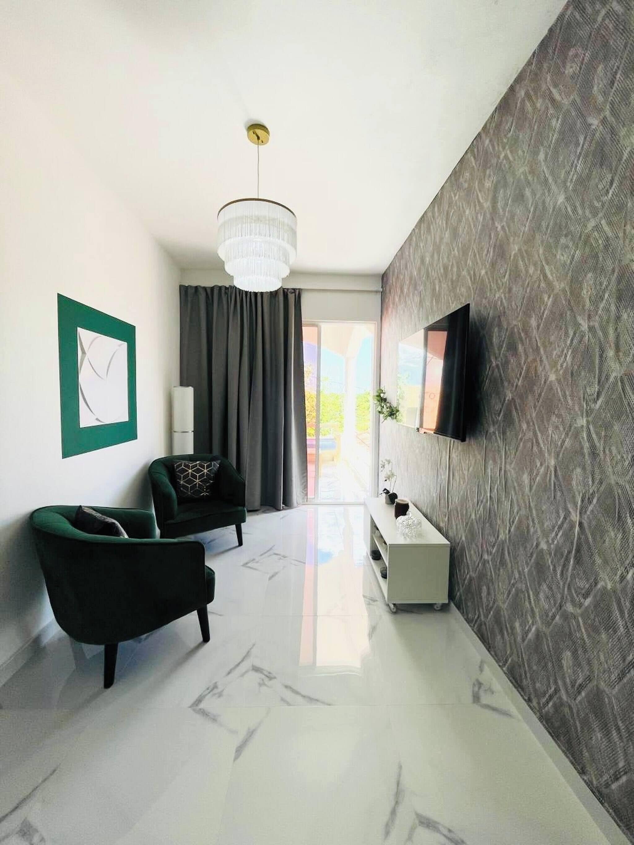 Apartment, 1 Bedroom, Balcony | Living area