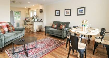 Top Cottage, Sunny Family & Pet Friendly Cottage near St Andrews