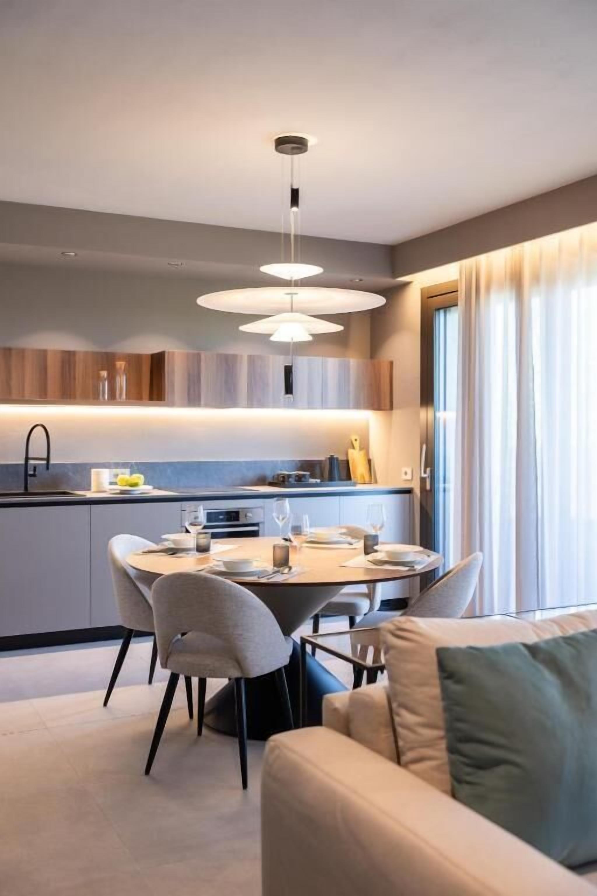 Premium Apartment, 2 Bedrooms, Balcony | Interior