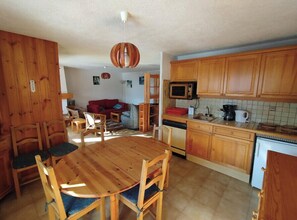 Interior - Apt or chalet near the village Combloux (Combloux)