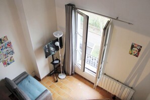 TV - Charming, quiet apartment in Bagneux (Bagneux)