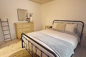 Fer et planche à repasser, Wi-Fi, draps fournis