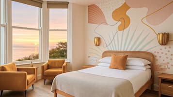 Superior Studio, Ensuite, Sea View (Bay) | Free WiFi