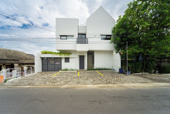 Exterior - Artric Profesional Living by ARBA (Kota Semarang)