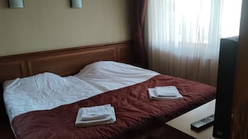 Classic Double or Twin Room, City View