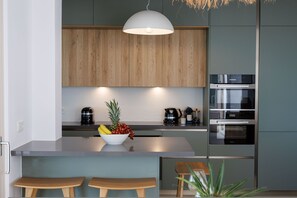 Villa, para fumadores | 4 habitaciones 