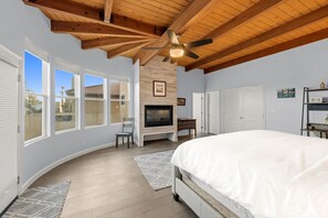 5 habitaciones, escritorio, tabla de planchar con plancha y wifi gratis 