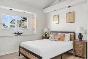 Iron/ironing board, free WiFi, bed sheets - 15% Off 30+ Stay! Amazing Views, Private Jacuzzi (Newport Beach)