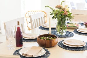 Dining - 15% Off 30+ Stay! Amazing Views, Private Jacuzzi (Newport Beach)