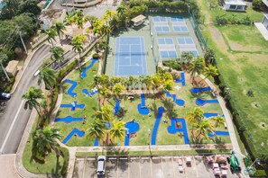 Sports court - Beachfront Aquatika Resort- Style/ Pools & Ocean (Río Grande)