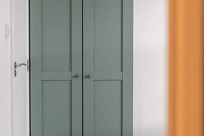 Interior - Brand-New Fulham Stay Near Thames (Greater London)