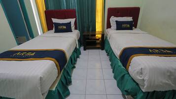 Kamar Twin Standar | Wi-Fi gratis dan seprai linen