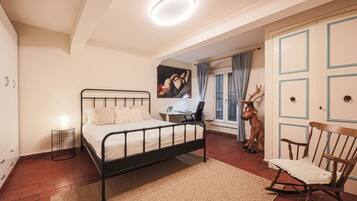 1 chambre, fer et planche Ă repasser