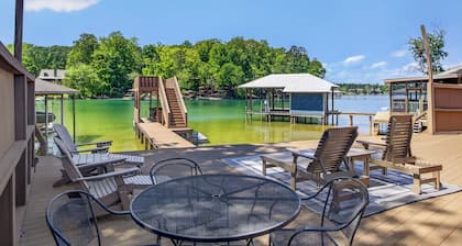 Lakefront Cabin with Private Dock