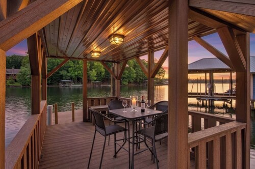 Lakefront Cabin with Private Dock