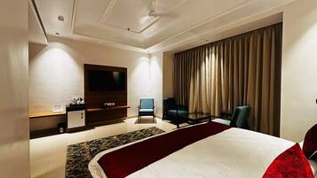 Deluxe Double Room | Free WiFi