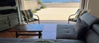 House on the beach at La Cotinière, ideal for families