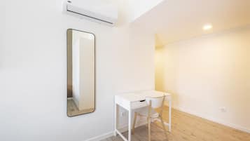 Chambre Double | Bureau, Wi-Fi gratuit, draps fournis