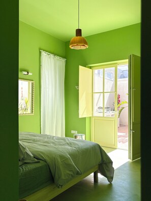 Strykejern/-brett, wi-fi og sengetøy