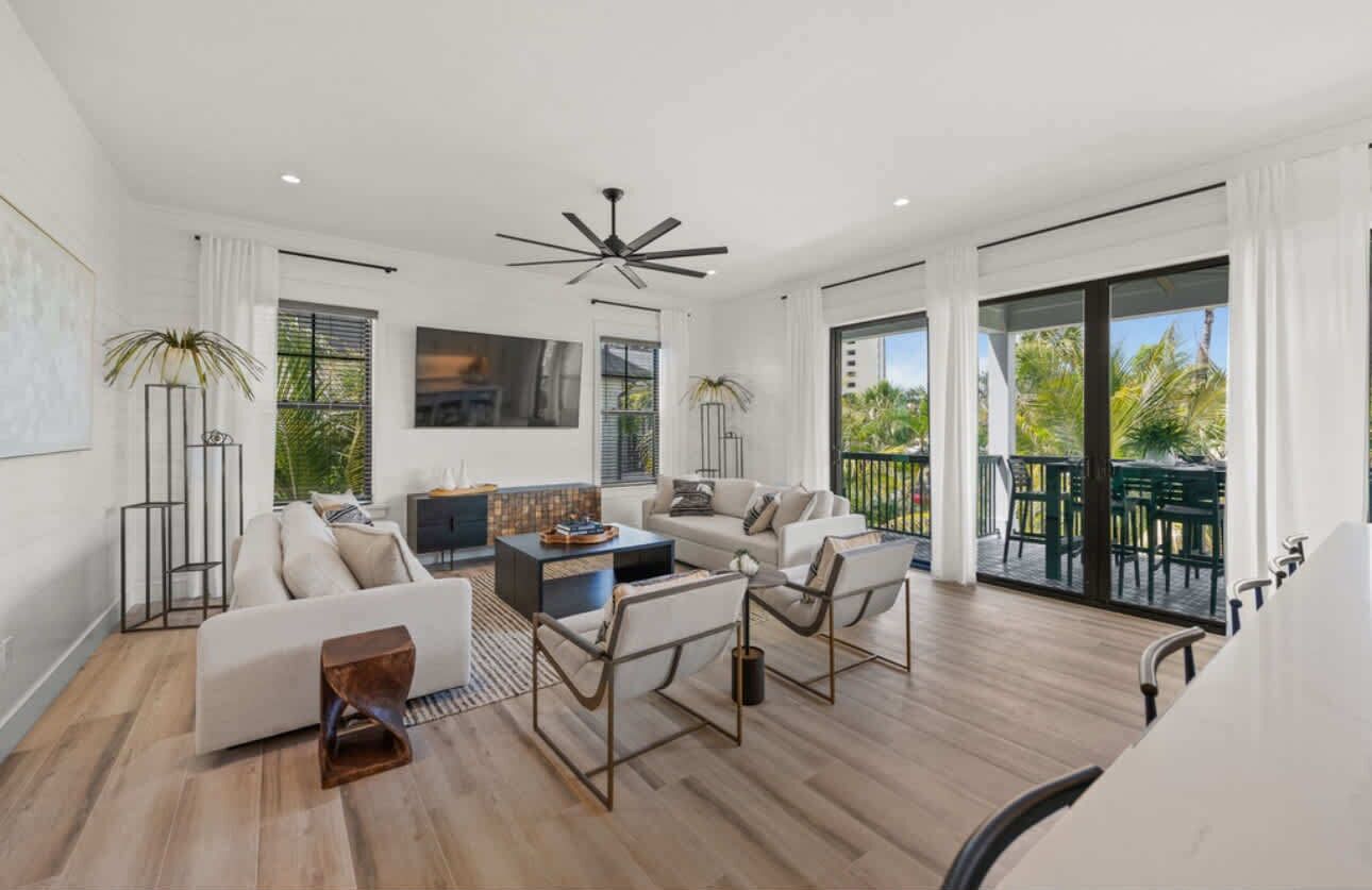 Televisión, oficina