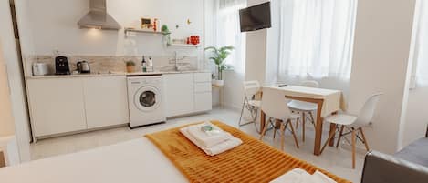 House | 1 bedroom