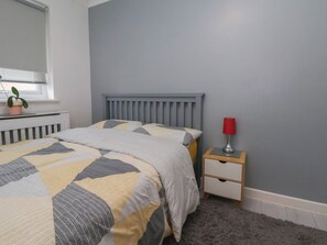 2 bedrooms, individually decorated, individually furnished, free WiFi