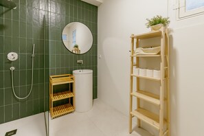 House - Urban Refuge 4BD by Vacationy (Porto)