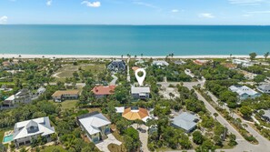 Exterior - Across The Street From The Beach Spacious 4-bedroom, 3-bathroom With Pool (Sanibel)