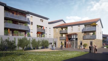 Pintu masuk properti