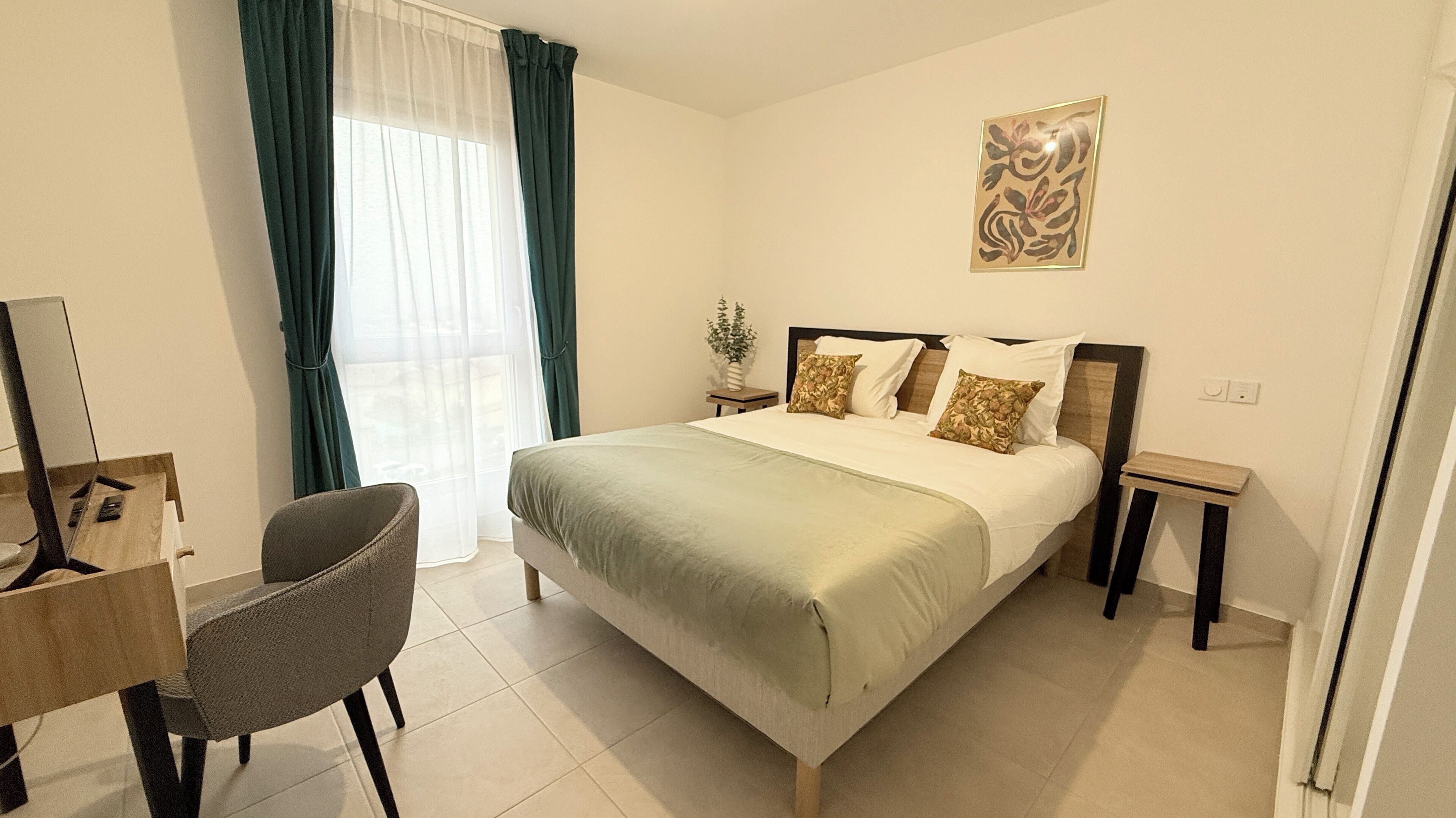 Apartment, Balkon | Kostenloses WLAN