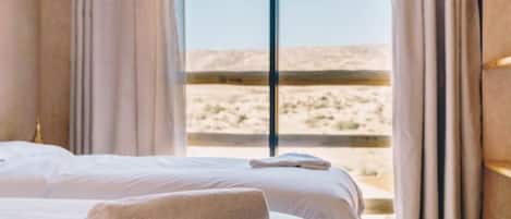 Triple Room, Shared Bathroom | Free WiFi