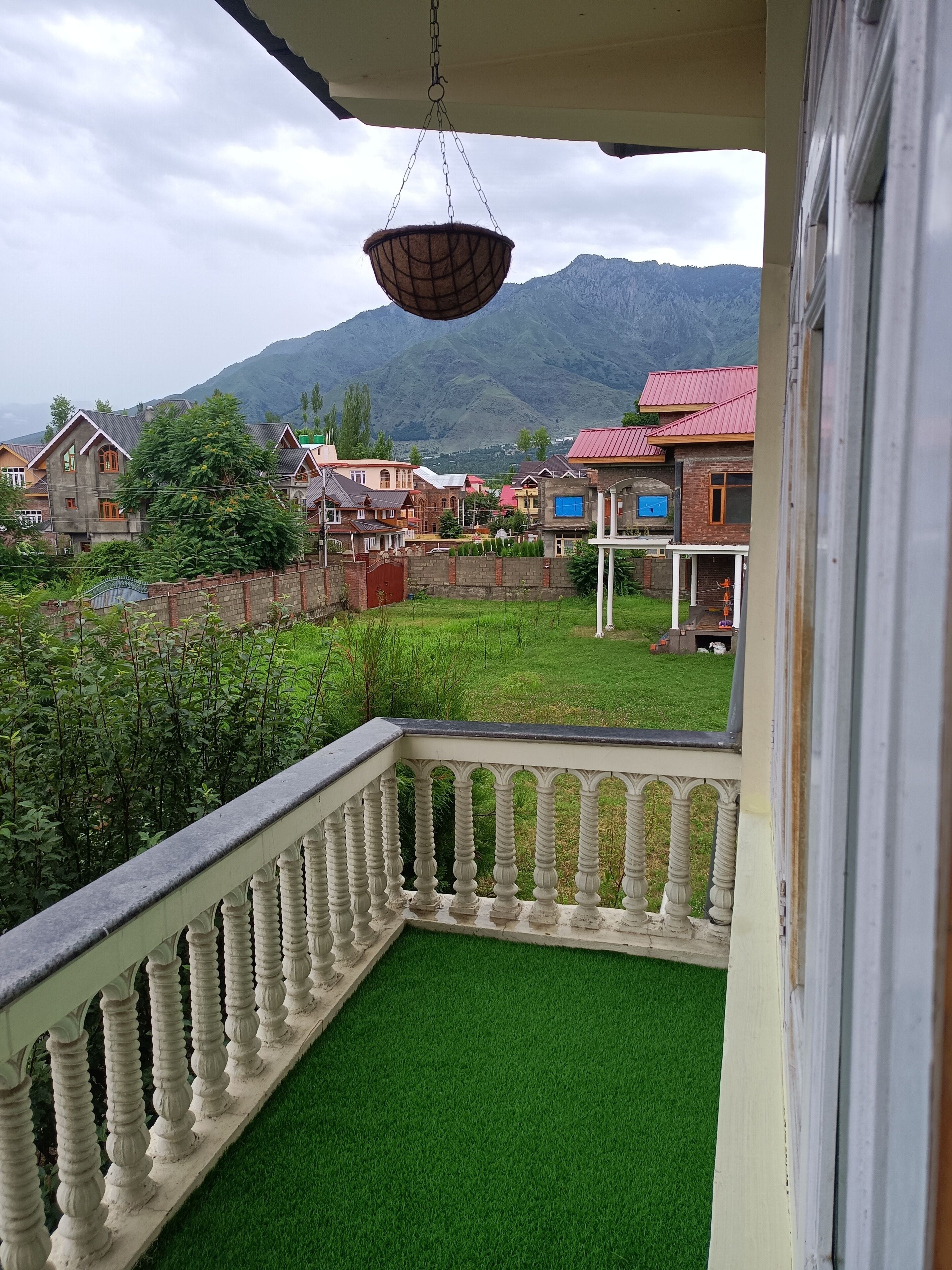 Habitación doble Confort, balcón, vista a la montaña | Áreas de la propiedad