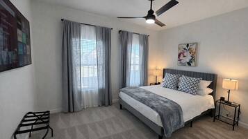 Iron/ironing board, travel crib, free WiFi, bed sheets