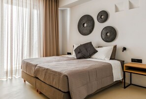 Luxury Villa, 5 Bedrooms, Partial Sea View - Paros Villa Skylines Estate I (Paros)