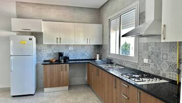 Apartamento, 3 quartos, para fumantes, sacada | Parte interna