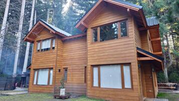 Familie huisje, uitzicht op resort | Exterieur