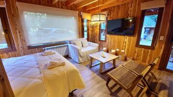 Comfort loft, uitzicht op resort | Een kluis op de kamer, gratis wifi, beddengoed