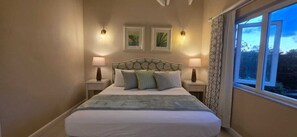 3 chambres, fer et planche à repasser, Wi-Fi, draps fournis