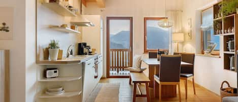 Frigorífic, forn, placa de cuina i rentaplats