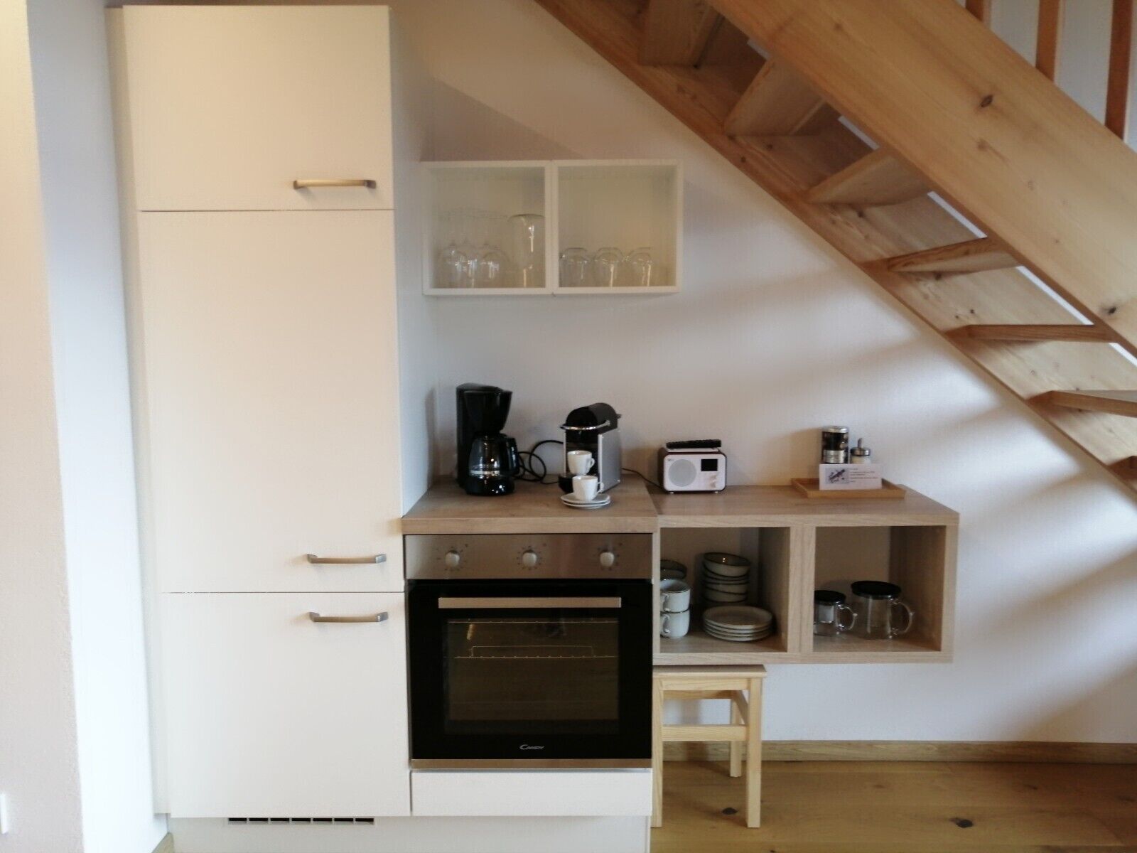 Kühlschrank, Ofen, Herdplatte, Geschirrspüler