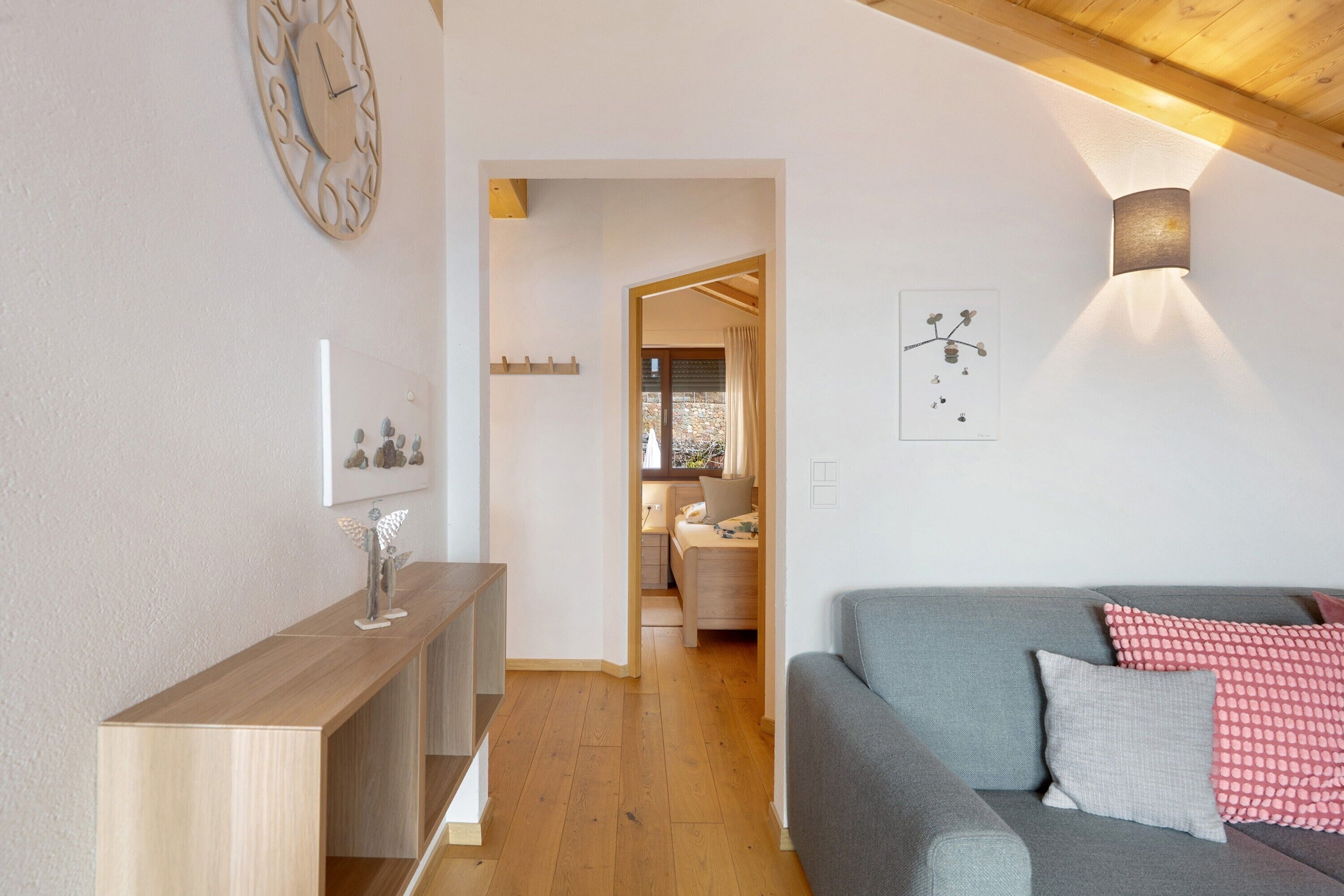 Fernseher, Tischtennisplatte