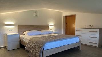 Ferro/asse da stiro, Wi-Fi, lenzuola