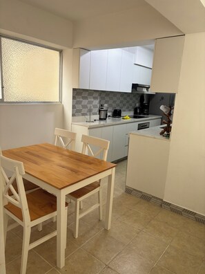 Dining - Comfortable and well located apartment in the District in Miraflores. (Miraflores)