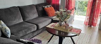 House of the Three Companions